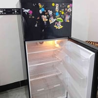 ثلاجه حجم 18 نوع ارجلك السعر 175 بيه مجال الشراي يتصل مكلف بنشر 077225...