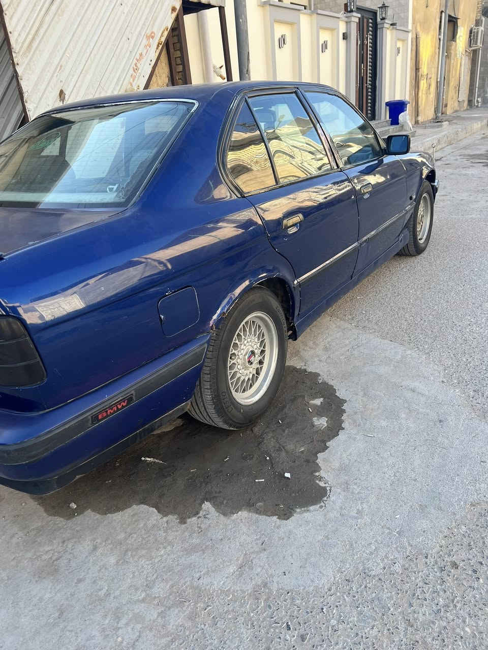 سلام عليكم بي ام   موديل 93//540اصل بغداد مشروع وطني رقم انكليزي تحويل مباشر كير مكينه حداديه تبريد تخم تاير السياره خير من الله دبل جكمجه دبل ايرباك السياره فقط جراد يحتاجها رشه اسعر 55مكان السياره بصره الاستفسار اتصال عله هاذه الرقم*********** رجان بدون خاص بيع مستعجل 💯
