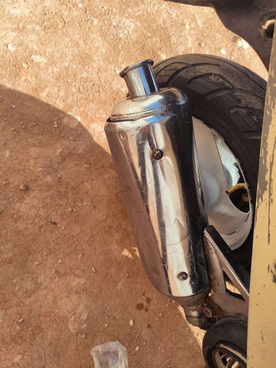 سلام عليكم دراجه بطه دبل سكليتر للبيع مجفته مره وحده تجفيت درجه اولى شغاله سلف هندر بس ناقصها باتري سعرها 225بيها مجال بسيط مكاني نجف حي الميلاد متواجد خاصص


**إذا كنت صاحب هذا الإعلان وتريد حذفه لأي سبب، رجاءا أرسل رسالة إلى الدعم الفني**