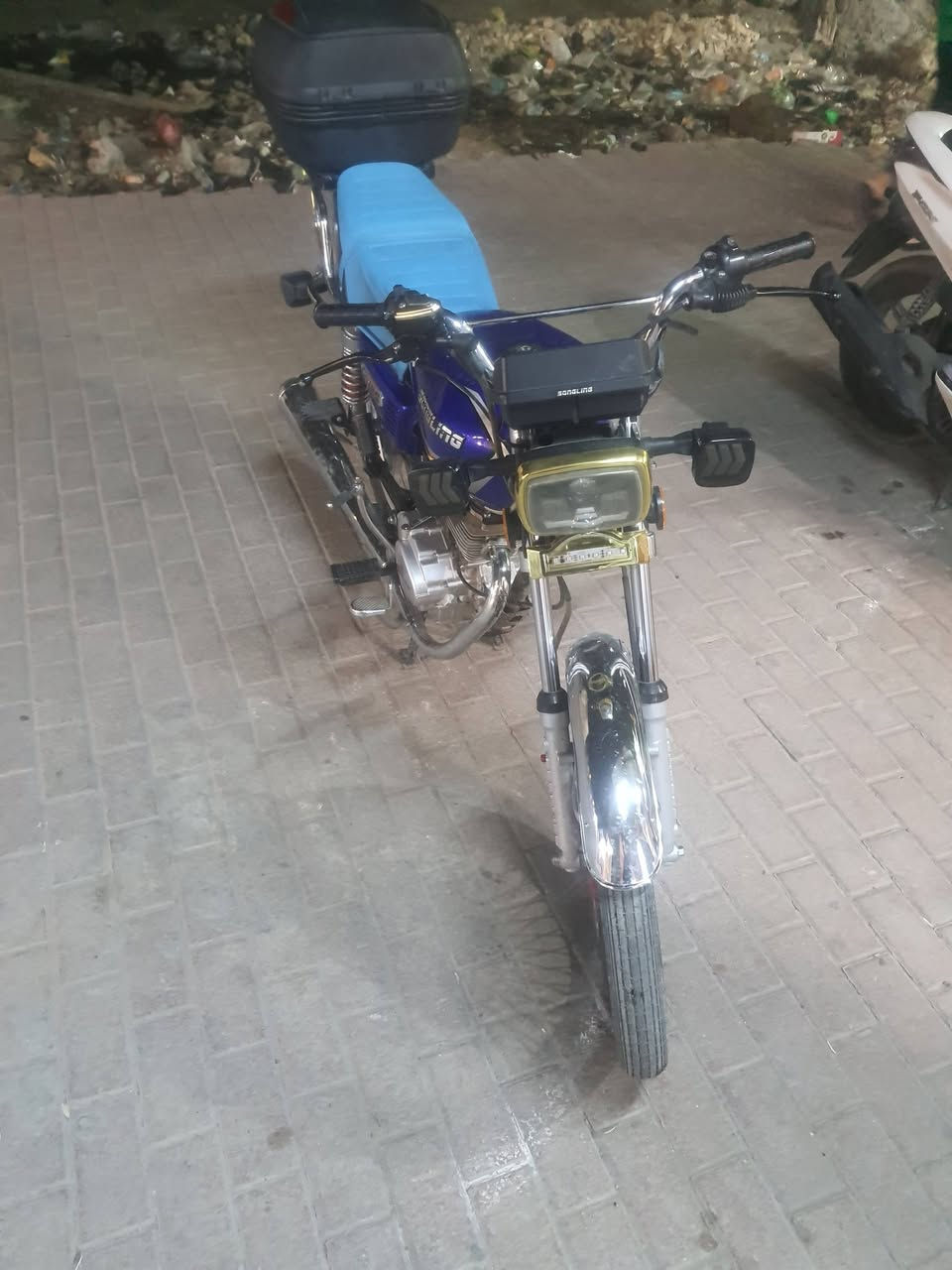 سلام عليكم دراجه 4كير للبيع دراجه جديده موديل ٢٥كهربائيات فول كلهه شغاله مابيهه اي نقص السعر٧٠٠بيهه مجال بسيط ***********
