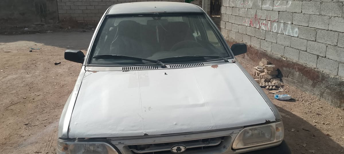 سلام عليكم سايبا للبيع موديل 12رقم قادسية مالك ديوانية بدي جارد مكينة وكير مكفولات  شواصي مكفولات حدادية 70 بالمئه تخم تاير جديد اخياس فقط بالدوس سنوية ساقطه 8سنوات عزيزي اتكلب وتقتنع وشوف بعينك احسن غرامات مرورية 640 سعره 20وبية مجال ***********ديوانية قرب عمارات زيتون
