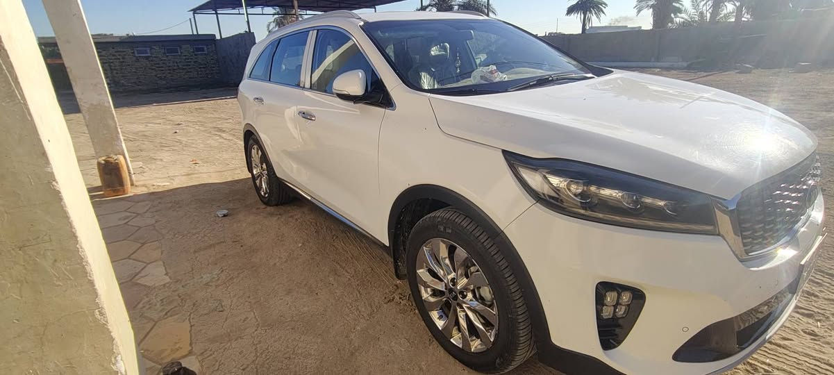 السلام عليكم ورحمة الله وبركاته 
سورنتو 2018
شكل2020
كفاله عامة رقم بابل إنجليزي 
رقم الهاتف 
***********
***********
خابر و تدلل
