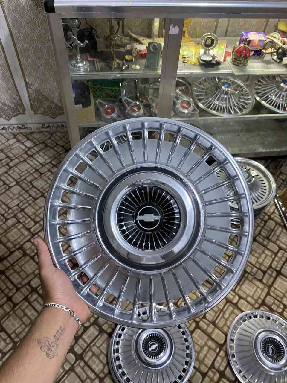 سلام عليكم شباب كبات 63 نضيفات كلش للبيع المكان نجف ***********
