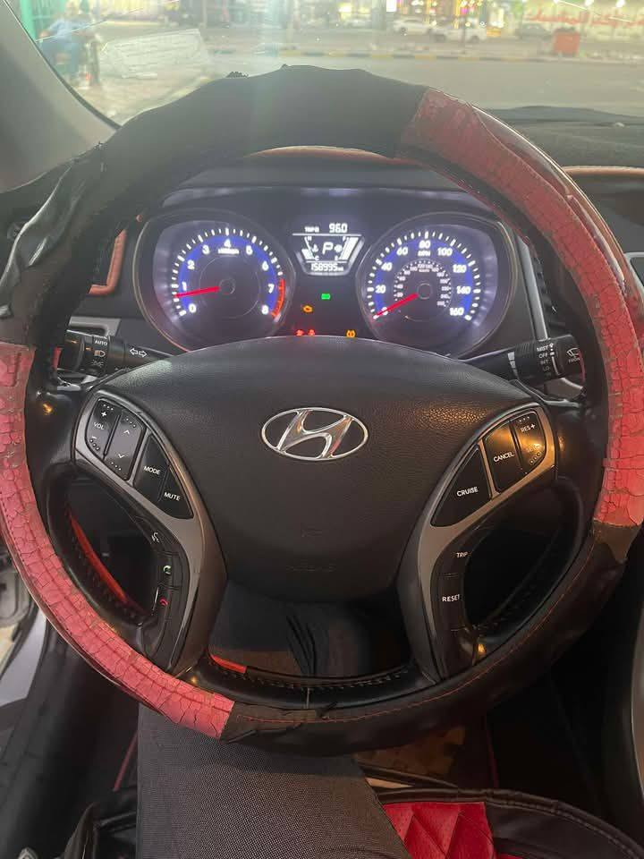 النترا موديل ٢٠١٦ وأرد أمريكي كلين تايتل (دحچات بسيطه) مكفولة كفالة عامة لا ضربة ولا صبغ مكينة 1800 دوش تحكمات  حساس خلفي شاشة كامرة مانع انزلاق نظام يكو أقتصاد بانزين دواخل جديدة كهربائيات كلها شغالة+ بصمة+فتحة قمارة...
سياره جاهزه من كل شي اي نقص مابيهة  للاستفسار *********** عنواني نجف رقم السياره  نجف بأسمي مداور ثاني يوم 
...
🔴رايدها ب110 وبيها مجال بسيط جدا.🔴
