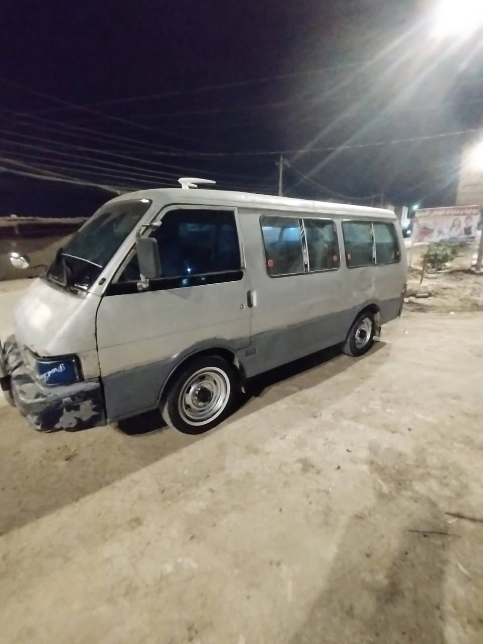 السلام عليكم كيا بسته موديل ٩٣شواصي مكفوله مكينه وكير واكسل كله جديد باور جديد سعرها ٢٢وبيها مجال العنوان بابل القاسم *********** ابيع كوم حديد
