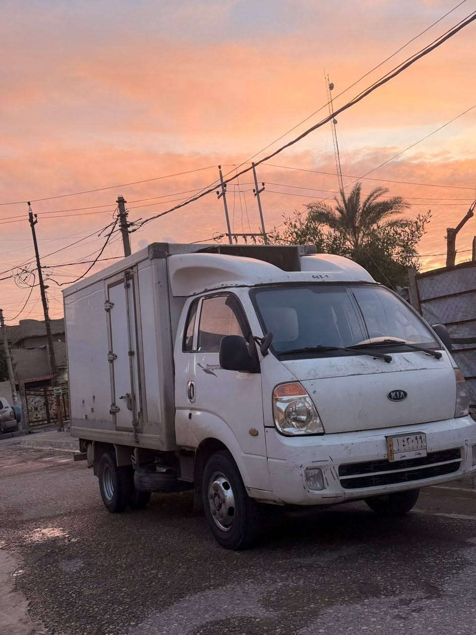 سلام عليكم كيا براد فحل 4000 مفتوح رقم بغداد مشروع وطني تبريد خلفي تجميد تايرات نضيفة صدر امامي خلفي نضيف لايتات كهربائيات كامل شغال ما بيها اي نقص كبل للشغل تايرات خلفي محور 14 وتانكي 120 لتر السعر 115 وبيها مجال بسيط مكاني كركوك الشراي يتصل *********** رحمه على والديك كلشي ذاكر بل منشور لاتسالني شبيها السيارة كركوك, العراق
