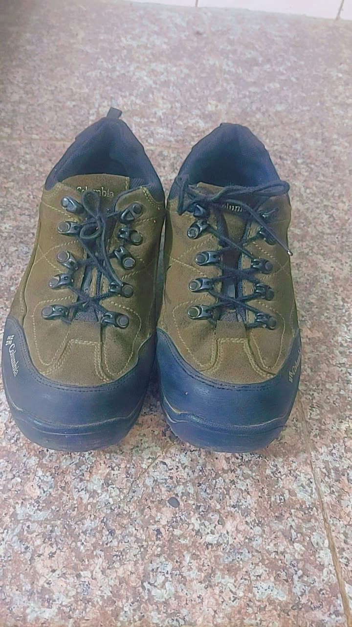 حذاء عسكري نوع كولومبيا باله امريكي
قياس 41 مكاني بغداد
رايده ب75 الف


**إذا كنت صاحب هذا الإعلان وتريد حذفه لأي سبب، رجاءا أرسل رسالة إلى الدعم الفني**