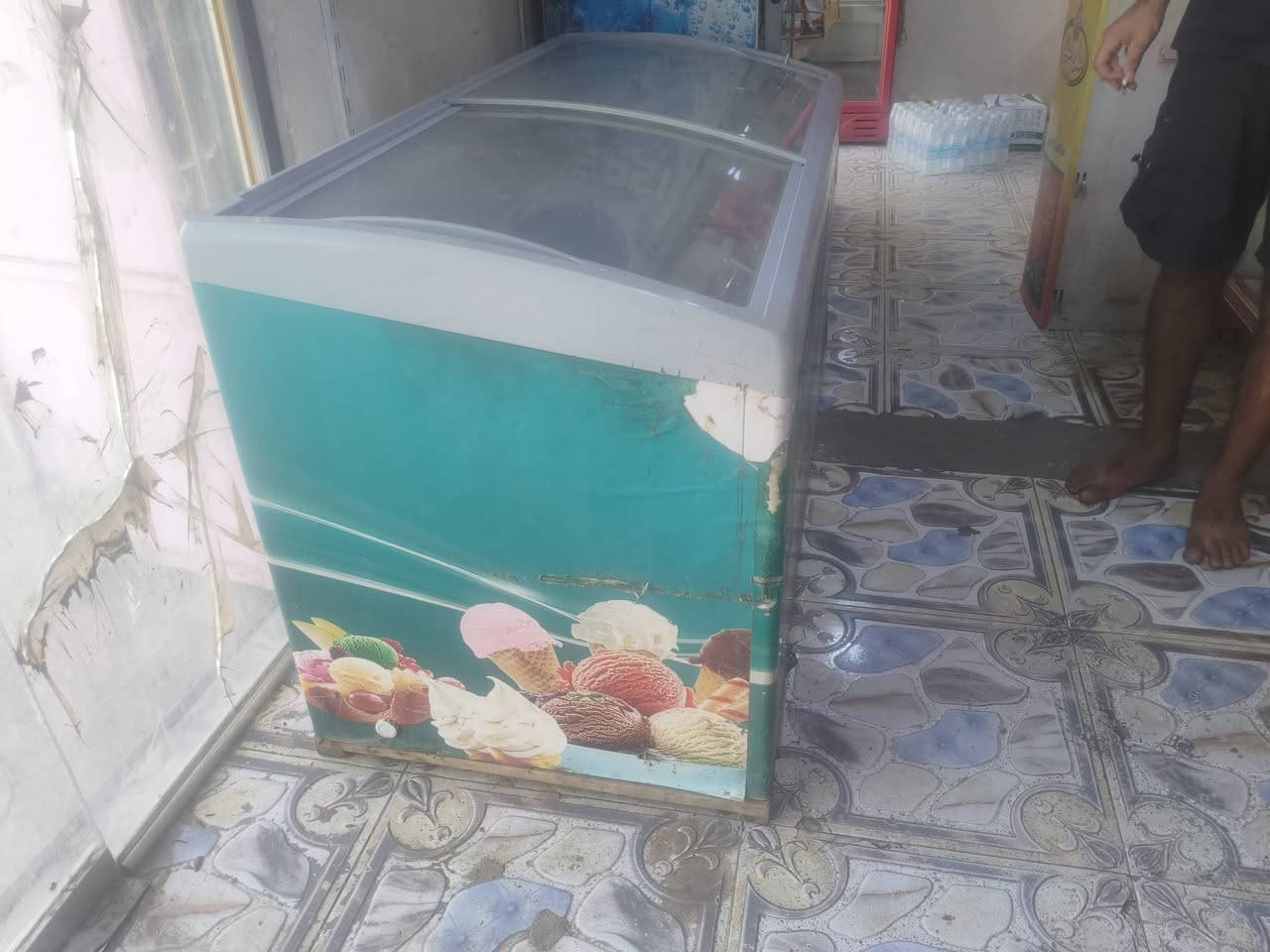 مجمده للبيع جديده شغاله مامبدل بيهه شي
‏‪0770 716 3996‬‏
