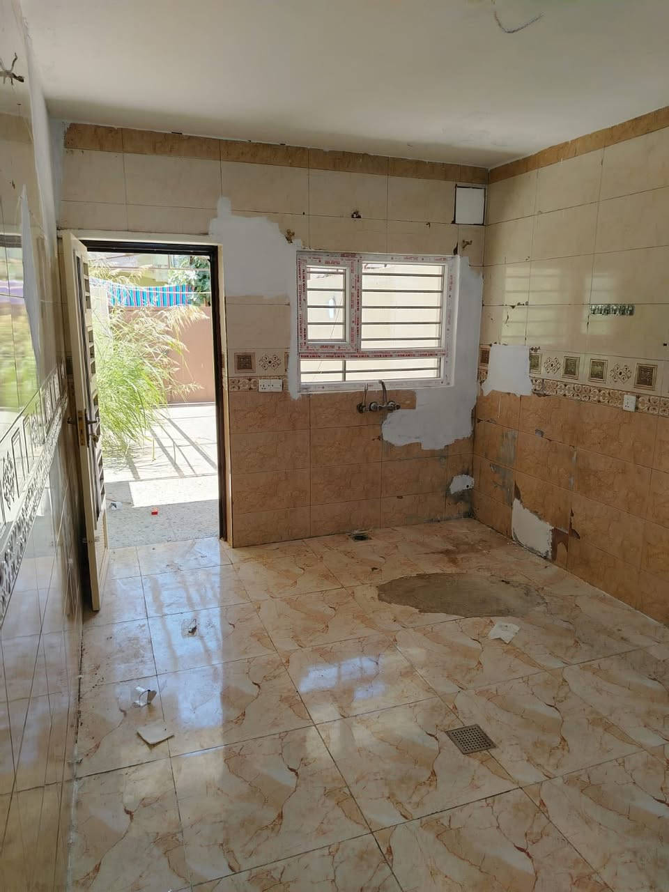 🔥دار للإيجار في حي السكر 📢

🟣مساحة 160 متر

🟠مكون من طابق ارضي 

🟤كراج وحديقه ومطبخ واستقبال وغرفة نوم وصحيات 

#عروضات_مكتب_النبأ_السعيد_للعقار

🤎للاستفسار الاتصال عبر الارقام 

☎️📞***********
☎️📞***********
