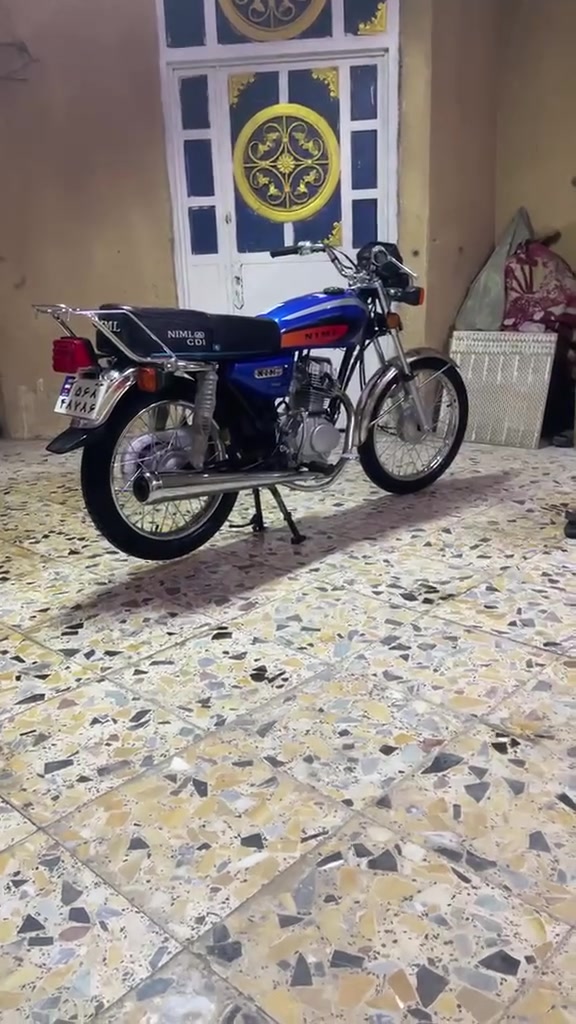 دراجه للبيع اوراق سكنر 650 بها مجال مكان بصره ***********
