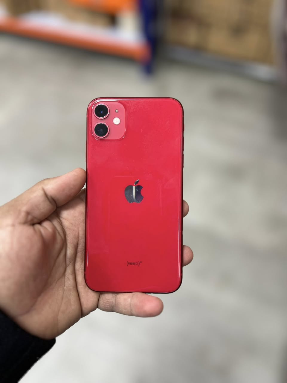 السلام عليكم أيفون 11عادي للبيع إجهاز فول نظيف شرط الفحص ما مفتوح شرط الحاسبه كله عل شركه امريكي نظافته 95 السعر خاص ***********
