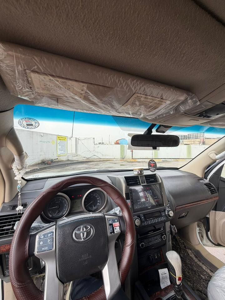 برادو 2010 محدث 2017
صبغ شبر جاملغ امامي يسار
TXL
فول محرك 6 سلندر
سلايت بصمه
ثلاجه دبل تانكي
كشن جلد
شاشة كامرا حساس
ماشيه 130 الف حقيقي
رقمه دهوك بسمي
منظومة غاز 
مكان موصل 
*********** واتساب موجود
