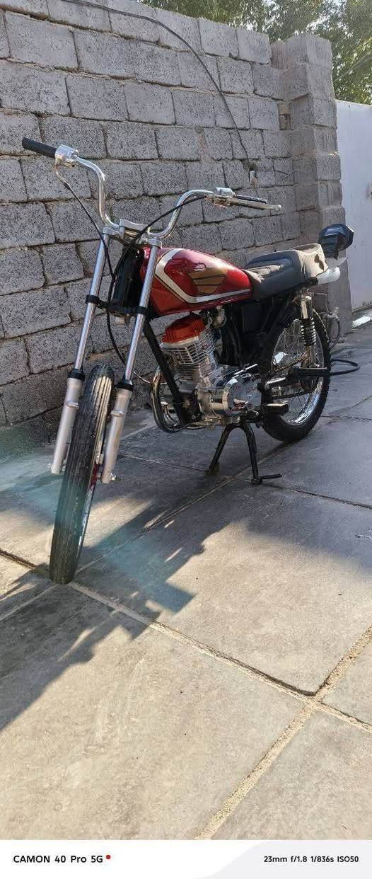 السلام عليكم نامه تيربو تعمير 2026 شهر الثاني شاصي 2026اوراق سكنر عمرتهه وما طلعت بيهه بعدهه جديدة ثاني تبديله دهن للمكينه
فقط الويل الخلفي راخيه السيامه مكينه برغي ما مفتوح بيهه حتى قبق الولفات 
المكان بغداد الغزاليه
السعر 600وبيهه مجال حك الجيه
الرقم ***********
