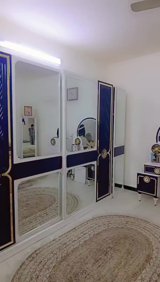 غرفه تركي للبيع باب اول من الثقيل وضخمه بيه اضرار بسيطه االسعر ٦٥٠وبيه مجال بسيط المكان حي الجهاد


**إذا كنت صاحب هذا الإعلان وتريد حذفه لأي سبب، رجاءا أرسل رسالة إلى الدعم الفني**