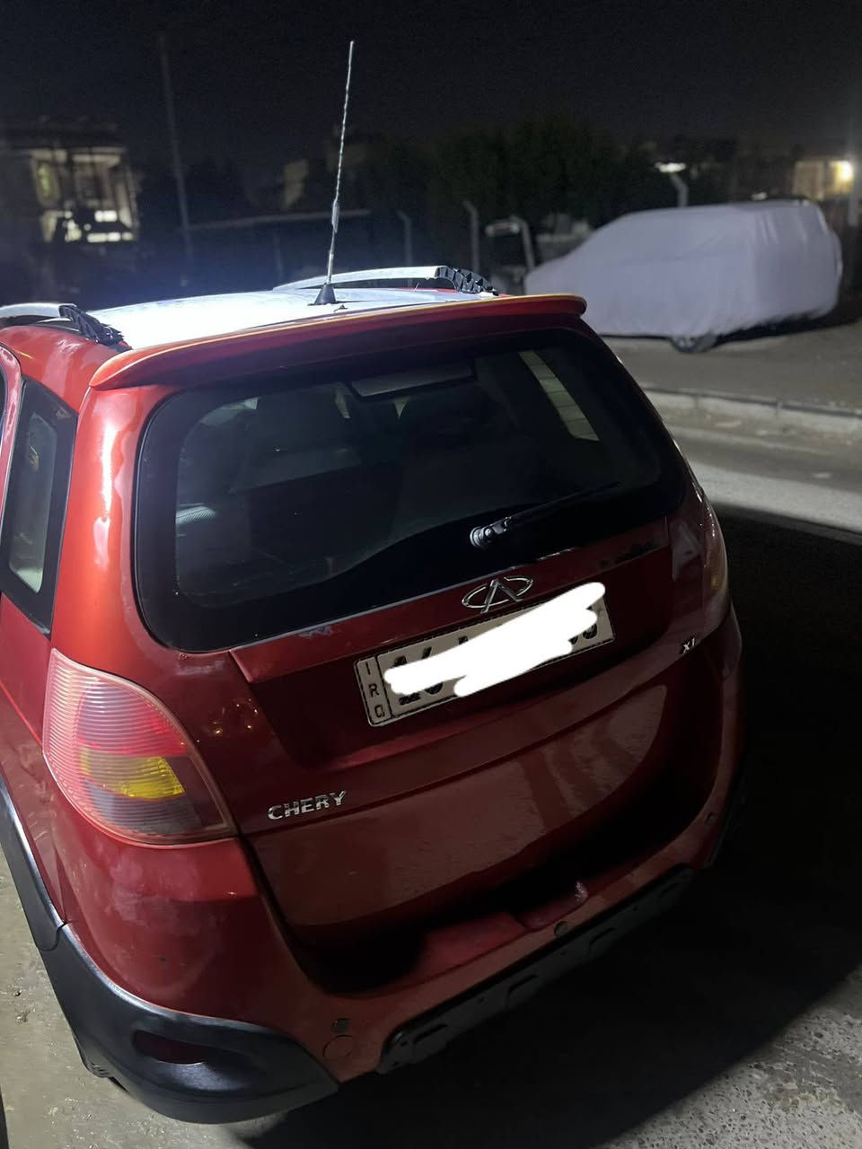 شيري x1
سيارة نضيفه مكفوله عام من الضربه 
والصبغ وكفاله محرك 
سيارة مثل ماموجوده بلصور 
رقم نگليزي باسمي 
ناصريه مركز سعره 40
***********
