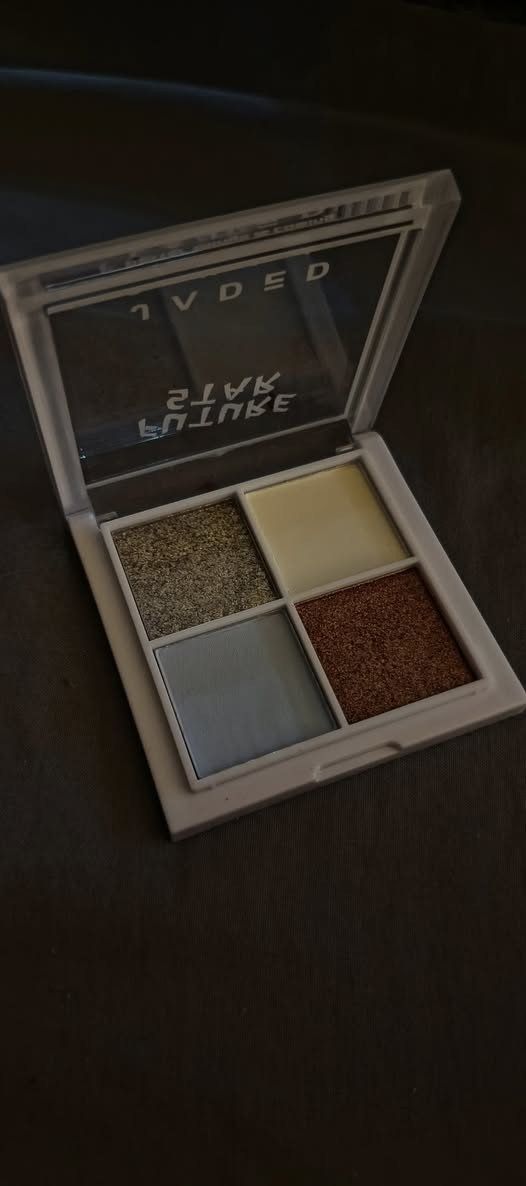 عرض 🔥 سعر أي قطعه بالمنشور ألف دينار اقل طلب ١٠ قطع أو ٨


**إذا كنت صاحب هذا الإعلان وتريد حذفه لأي سبب، رجاءا أرسل رسالة إلى الدعم الفني**