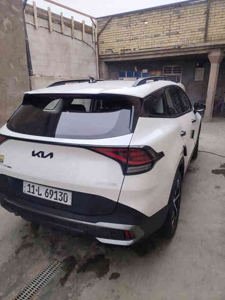 سلام عليكم كية سبورتج 2024 مكفولة كفالة عامة  فول مواصفات. هايبرد لون ابيض بصمة كير ماوس خمس كامرات ((سعرر 218)) (( مكان بغداد عبيدي )) { رقم تليفون ***********
