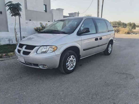 دوج موديل ٢٠٠٧ سبعه راكب سياره نضيفه جدا ماشيه ٨٢ فقط مال بيت ومحافظين عليهه كلهه عل بلاد بيهه بس باب صبغ  كير اوتوماتيك كير ومحرك بلادي مكفولات ٢٤٠٠ اربعه سلندر اقتصاديه ومفيده وخدميه لاصحاب الخطوط والعائله الكبيره تخم تاير دواخل نضيفه جدا تبريد وتدفئه كهربائيات شركه سياره جاهزه وتحويل مباشر عنواني البياع السعر ٧٠ للاتصال ***********. و ***********او بغداد
