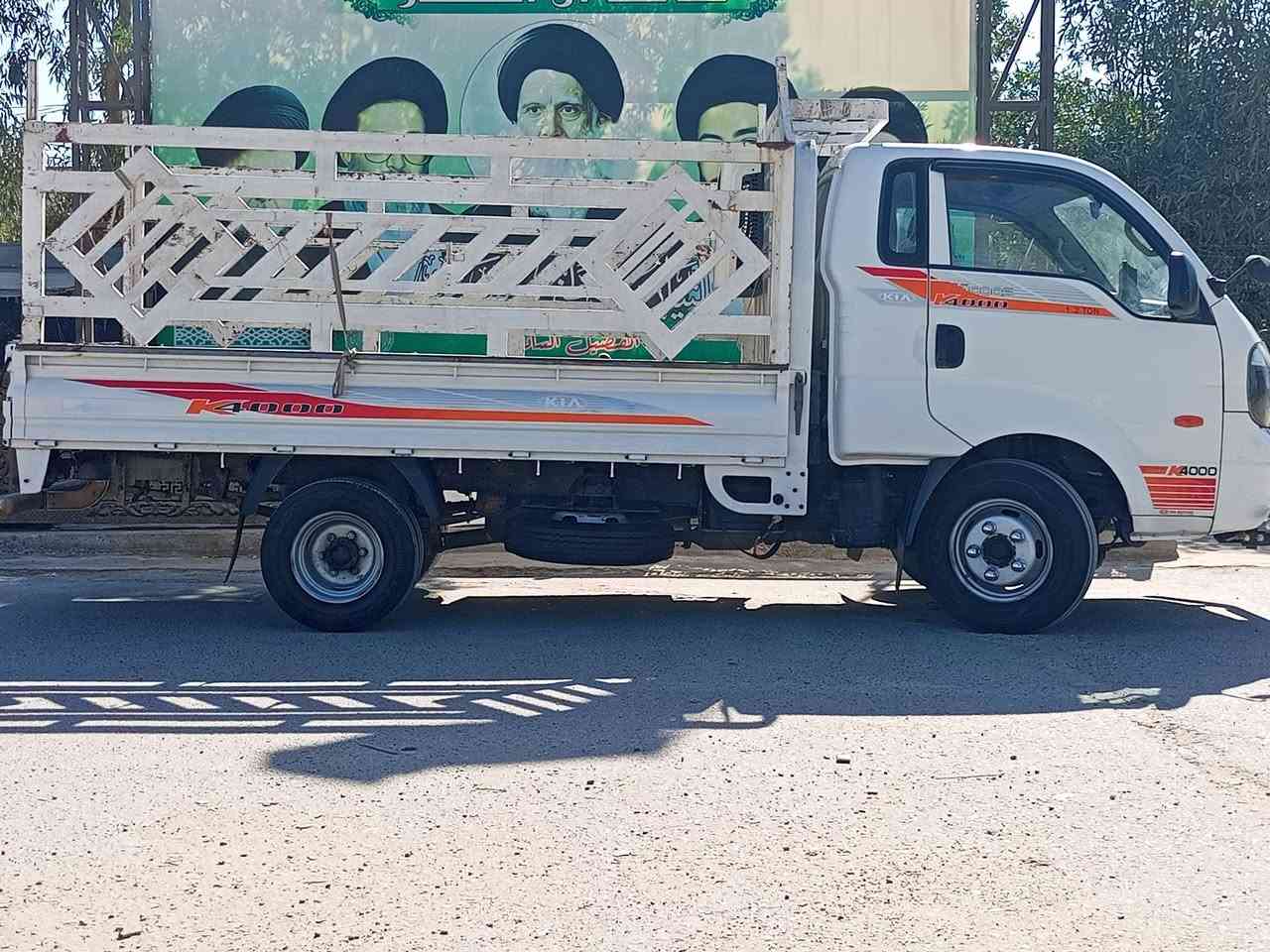 السلام عليكم فحل موديل 6 محك 4000 مفتوح السيارة جاهزة  محجر تيار 14 تانكي 120 تبريد  شاد سبلت   شاشه  وكامرة عوان بغداد حي المين  السعر 95 ربيها مجال بصيط خاص مغلق مكلف السيار*********** السيارة جاهزة وجديدة وبسمي *********** اقرة المنشور قبل  متخابر خاص  مغلق
