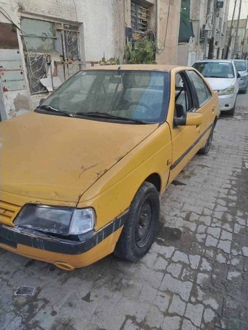 بيجو روا رقم انكليزي قادسيه موجوده ببغداد ٢٠١٠ شغاله سنويه عظم مصفره هيءه مواصل لراعيها رايدها ٩٠٠ الف او مراوس بسايبا ***********
