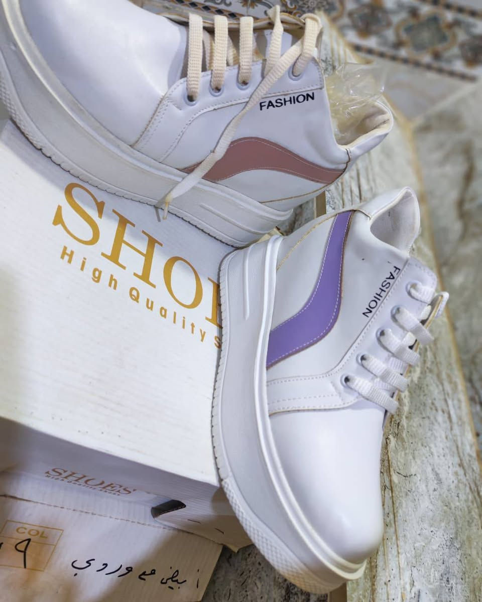 مساء الخير للجميع حبايب عندي احذيه نسائيه ولادي وبناتي سعر جدا مناسب للاستفسار 
الاتصال على وتساب ***********
