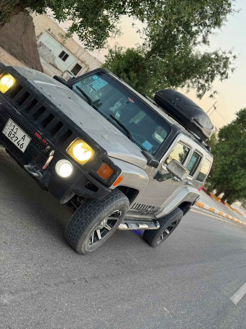سلام عليكم للبيع همر موديل 20017. H3مكينه كير كفاله صدر جديد تخم تاير سياره جاهزه كلش حلوه رقم بغداد سنويه جديده بسمنه السعر 82وبيها مجال كلش بسيط العنوان ديالئ بلدروز الاستفسار ***********

