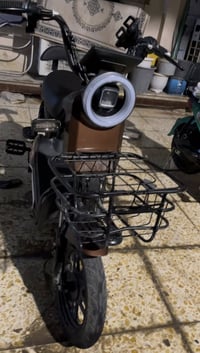 دراجه شحن للبيع ما مبدل كلشي وياه سويج بطاريه وسويج تشغيل وكارت تشغيل ...