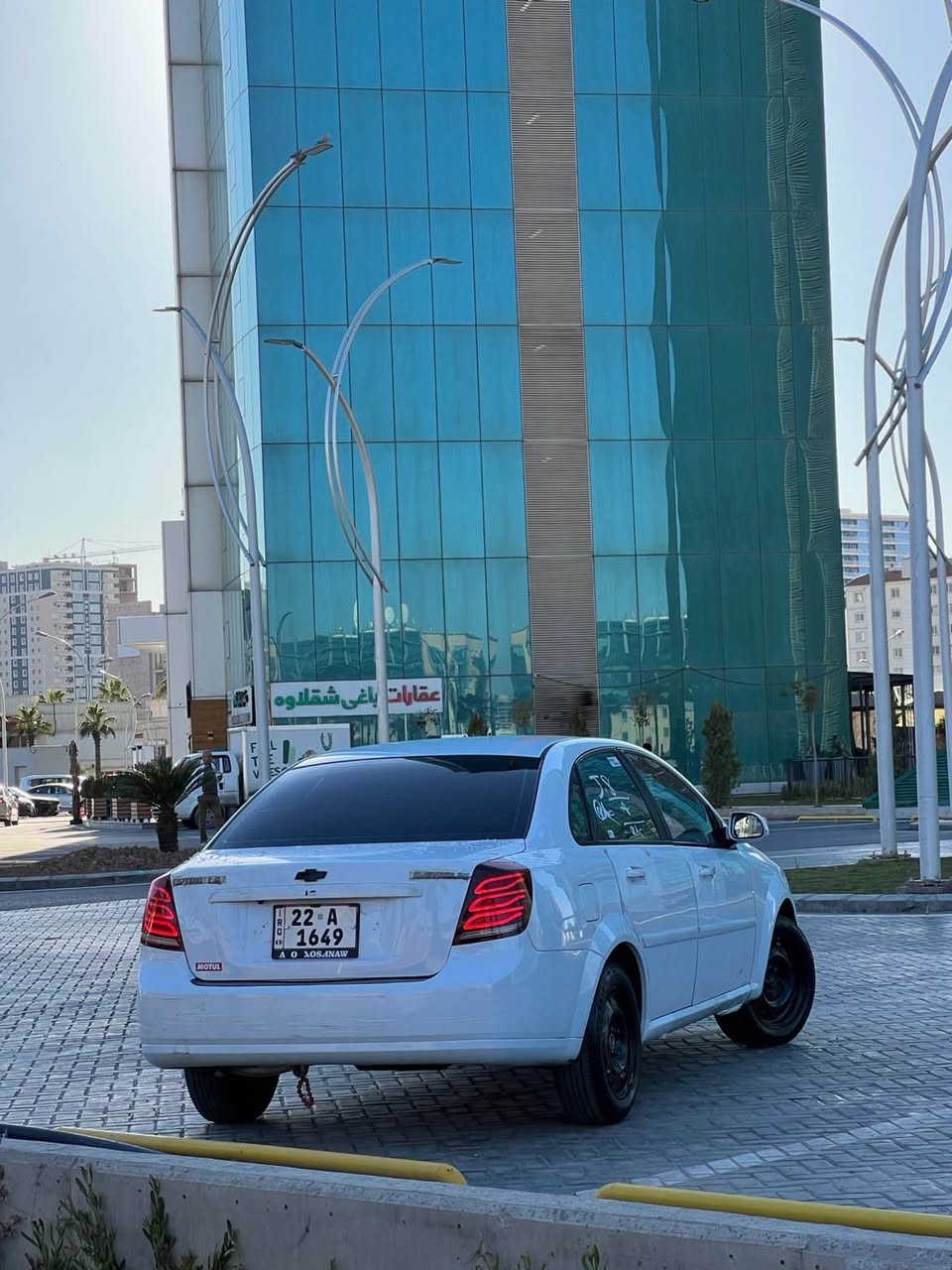 شوفرلێت ئۆپتڕا ٢٠١١ LS 
٢ پاڕچە و نیو بۆیاغ بەبێ ژۆرێ
گێڕ مەکینە تەبرید بەشەرت
تحویل و غڕامە بەشەرت
یەک دینار مەسرفی تێدا نییە 
کامل کمالیاتە و نەقسی نییە لە جوانکاری
سعری ٨٦ وەرەقە و مەجالی برایانەی تێدایە
بۆ پەیوەندی 
***********
***********
واتسئاپ أربيل, العراق
