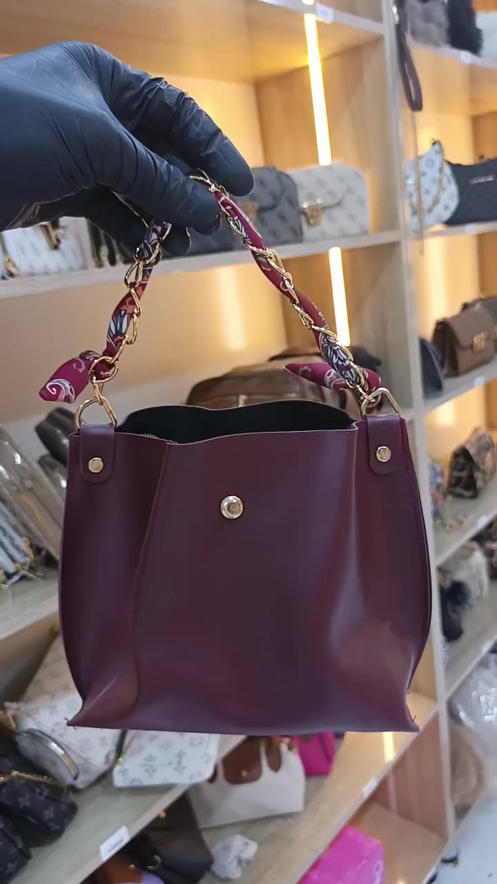 سڵاو
هەموو جۆرە جانتایەک بەتاک و کۆ بەهەرزانترین نرخ لەهەموو کوردستان و عیراق بە عددی زۆر بەردەستە  بۆ پەیوەندی کردن *********** واتساب
