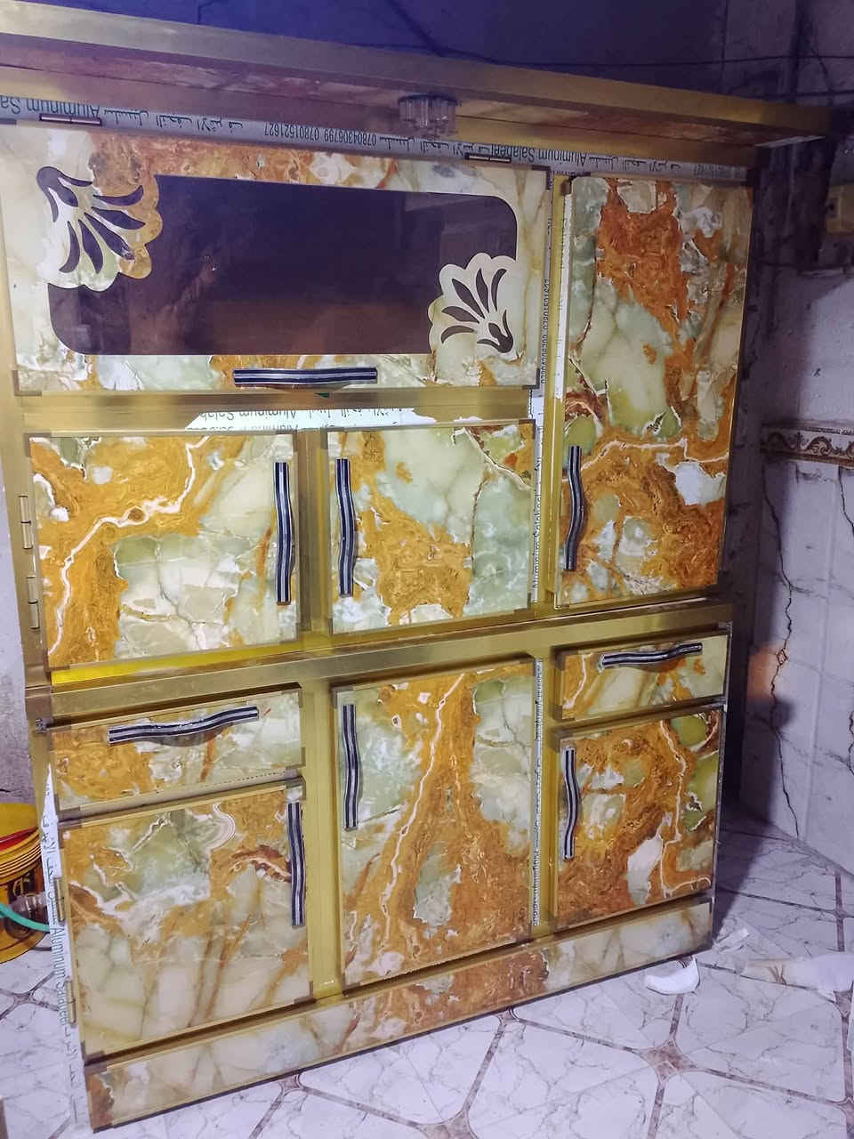 للبيع كاونترات  تفصال عله متر ونص 3 قطع نضيفات جداً كاونتر  مبطن متر ونص وسنك متر مرمر  سعر 300  3 قطع  + كاونتر  تركي تفصال متر ونص وسنك ستيل متر سعر 260  3 قطع  العنوان بصرة تاميم


**إذا كنت صاحب هذا الإعلان وتريد حذفه لأي سبب، رجاءا أرسل رسالة إلى الدعم الفني**