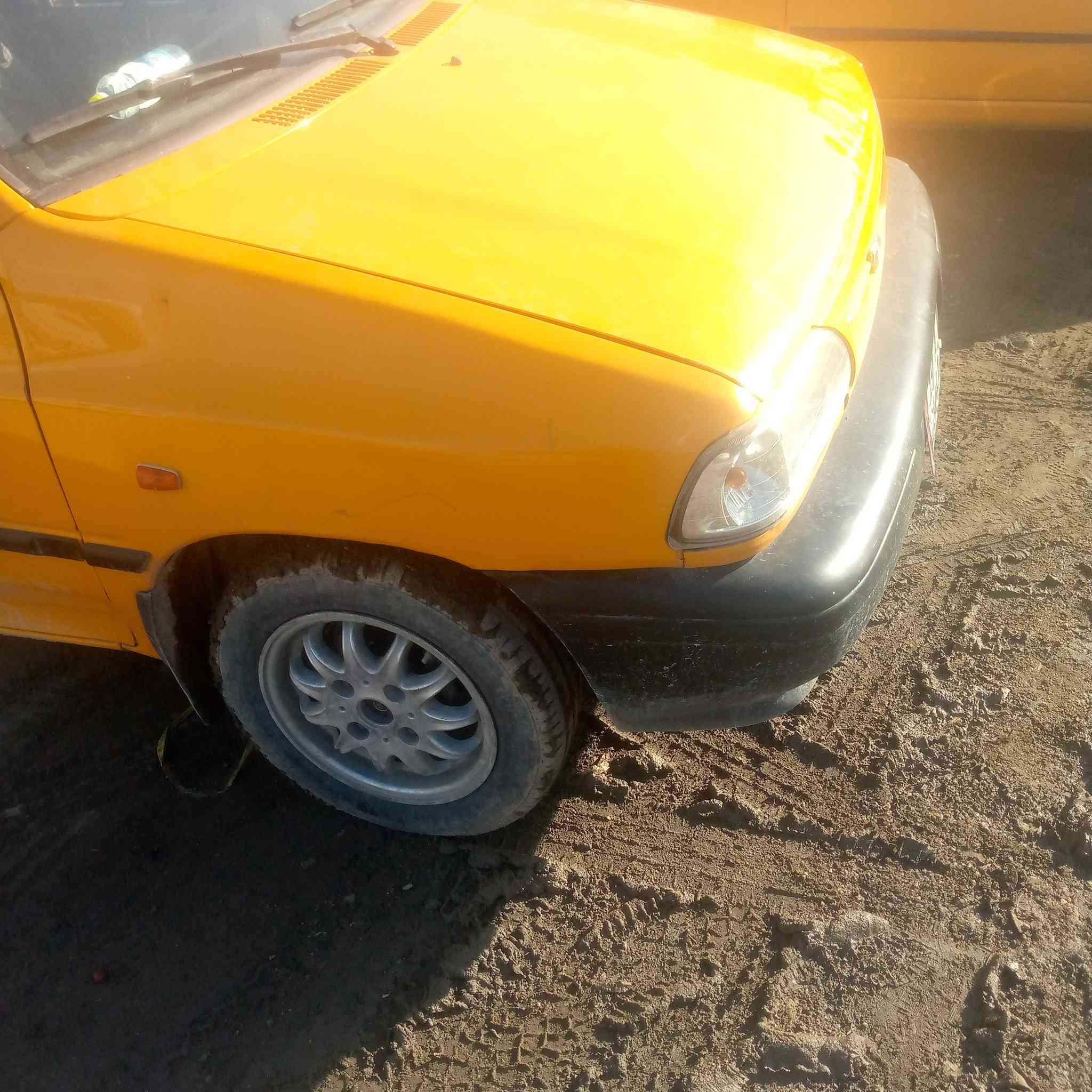 سايبه للبيع مديل 18رقم كربلاء دولي السعر 42 وبيها مجال ***********
