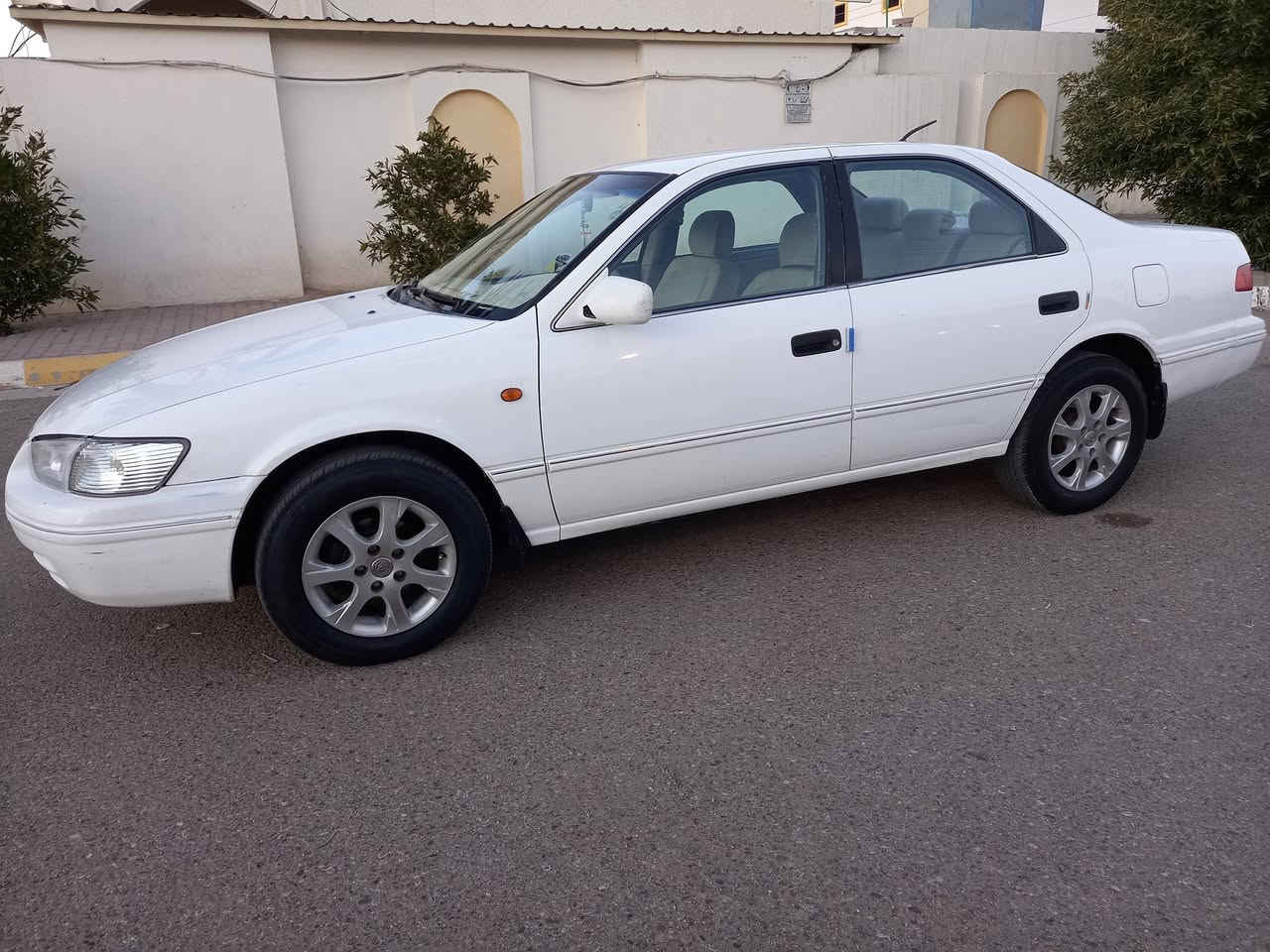 كامري خليجي موديل 2001 سياره مكفوله كفاله  مكينه اربعه سلندر ابو كف  من صبغ ضربه وتبديل بيه بارد حك شبر  كير مكينه تبريد صدر مكفولات تخم تاير سياره جاهزه على خير  رقم سليمانيه تحويل مباشر مكان الانبار الفلوجه السعر 93  وبيه مجال بصيط التصال ***********   ***********
