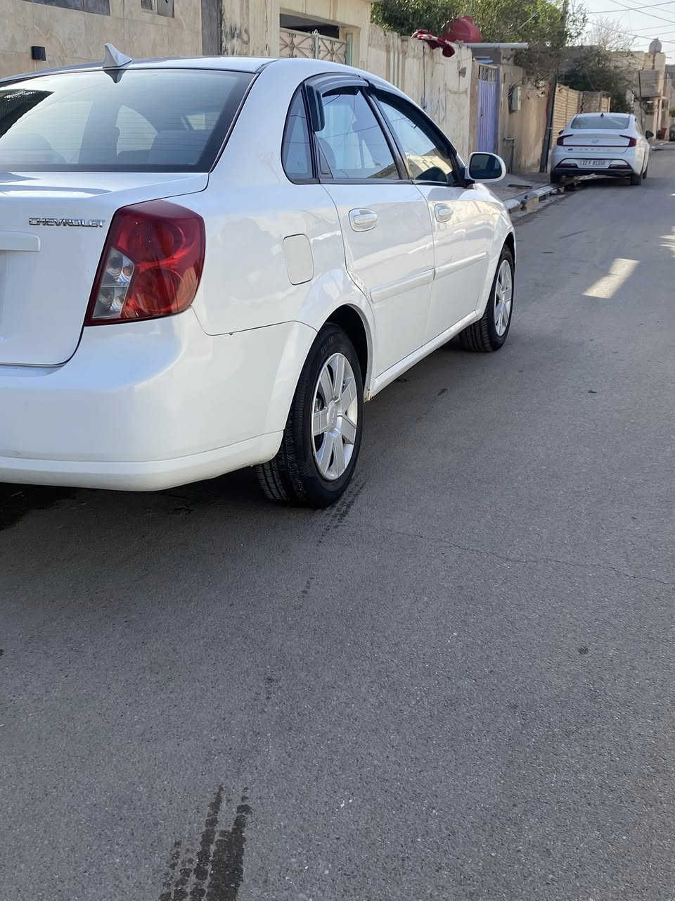 السلام عليكم
للبيع اوبترا2012 كربلاء انكليزي بأسمي مداور ثاني يوم 
بيه جوملغ تبديل والبنيد صبغ بدون اي داخل مكينه حاويه جديده قبل اسبوعين شاده وحته وصل الضمان بيه 
تخم تاير وحداديه جديده السياره نظيفه واستخدام شخصي تبريد وتدفئه شاشه تاب غرفته نضيفه كلشي 
منظومة زنون بيه السعر 83 وبيه مجال جدا قليل 
*********** مكاني طوريج
