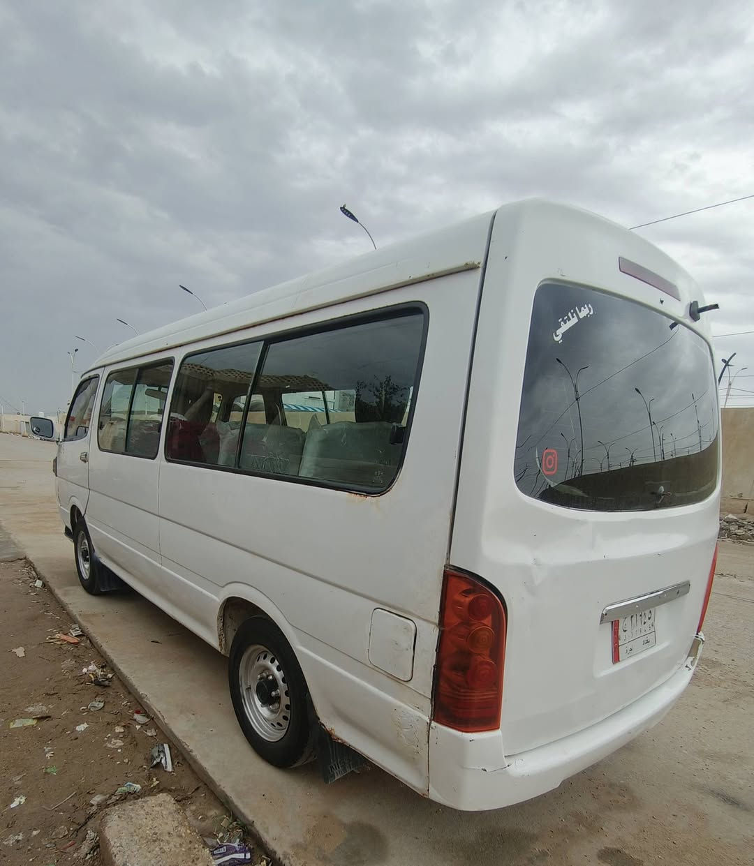 السلام عليكم
جنبي اجوان 2014    موصليه موصليه 
السيارة  جاهزة مكينه حداديه اكسن باور  كهربائية باتري جديد زوج تايرات جدد.  السعر ب 38وبيه مجال مكاني ذي قار  ***********
