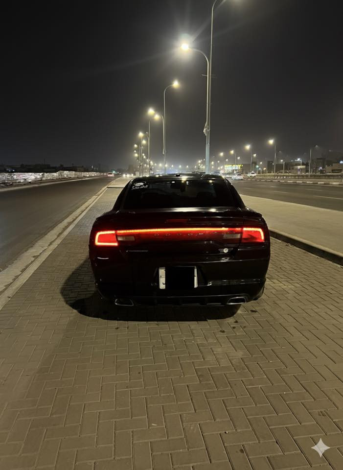 السلام عليكم مستعجل ع البيع جارجر 2014 فول عده الفتحه جاهزه من كلشي مكاني البصره سعرها 50 وبيهاا مجال 
***********
