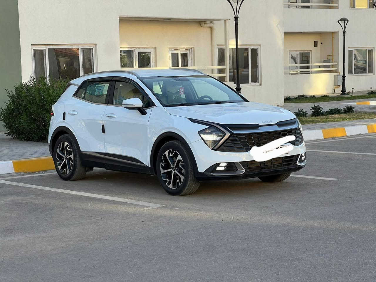 سلام عليكم البيع كيا سبورتج وارد خليجي موديل ٢٠٢٣
رقم بغداد نكليز بسمي تحويل مباشر  السعر ٢١٣ ورقه 
مواصفات فول عده البني رامه  سياره مكفول من كلشي
مكان سياره بغداد شقق بسمايه  ***********
