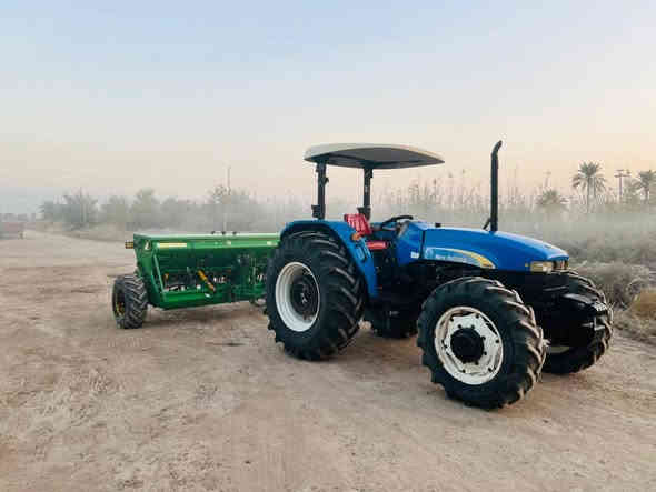 للبيع نيوهولند موديل 2014 كتاب شركة كير ومحرك وأكسن وجهاز هودرليك مكفولات مكينة خير من الله تخم تاير جديد كهربائيات شغالة مكينة مال جناي اي نقص ما بيه السعر عشرين مليون وبيه مجال بسيط المكان بابل قرب خط السريع للاستفسار ***********
