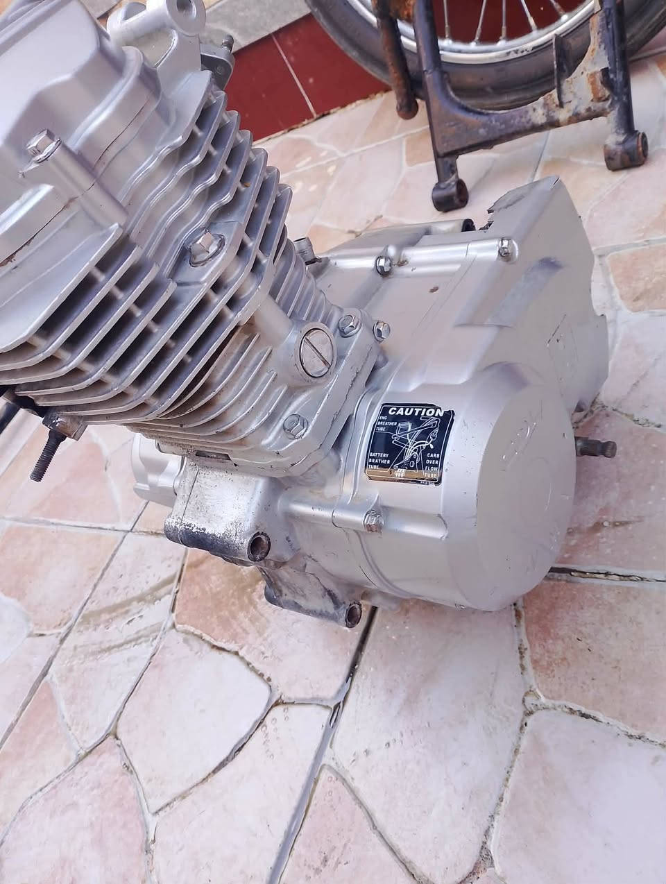 السلام عليكم
غراض دراجه نامه للبيع كله نضيف وجديد المكان الدوانيه عفك السعر خاص الستفسار ***********
