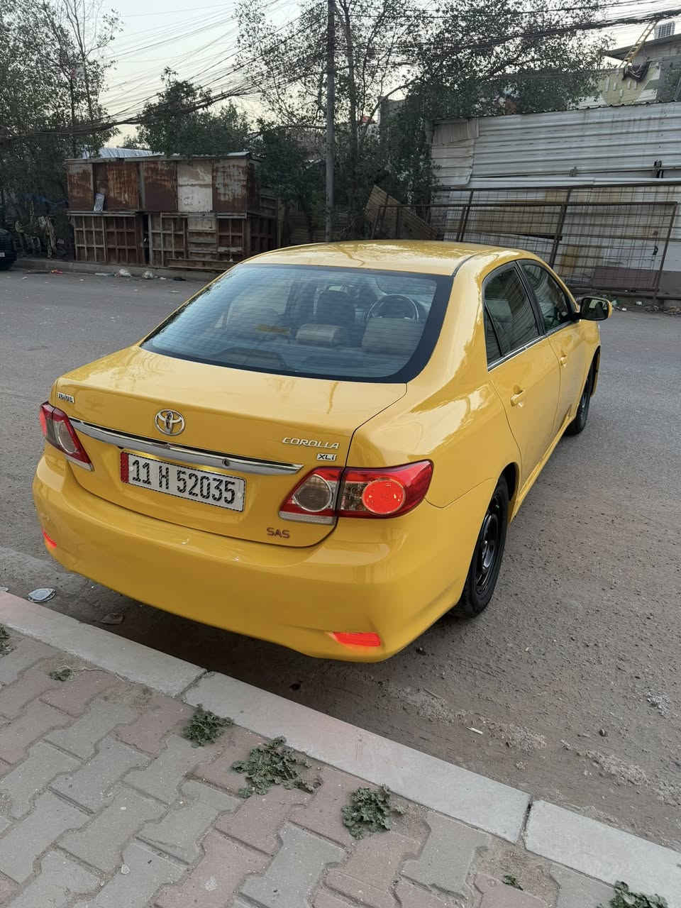 السلام عليكم كورلا للبيع موديل 13خليجي مكينه جديده مال 19 كير مكفول مال جنايه مصفره هيئه غرامات سنويه27باسمي شرط تحويل رقم بغداد جديد تبريد ثلج مدوشمه كشنات شاشه كامره تحكم ستيرن حداديه جديده امامي خلفي من دبلات اربعه مشط ستيرن كله جديد ناعمه سياره ماشي 270مبدل بيه جاملغ امامي عكس السايق بدون دواخل وبدون ايرباك عارضه 117وبيه مجال قليل مكان السياره بغداد***********
