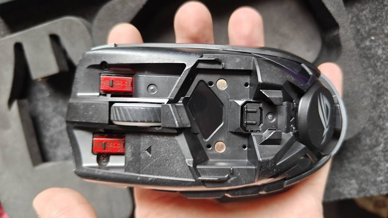 ماوس Asus
بي نقص الكفر الفوك وال دنكل  بس يشتغل واير و بلوتوث شحن
30 الف


**إذا كنت صاحب هذا الإعلان وتريد حذفه لأي سبب، رجاءا أرسل رسالة إلى الدعم الفني**