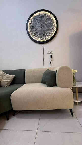 الميز والكونسول ب٨٨٠ وبي مجال 
والتخم ب٧٧٠ وهم بي مجال نظيف مستخدم اقل السنه 
الاستفسار خاص او الاتصال على الارقام
***********
***********
