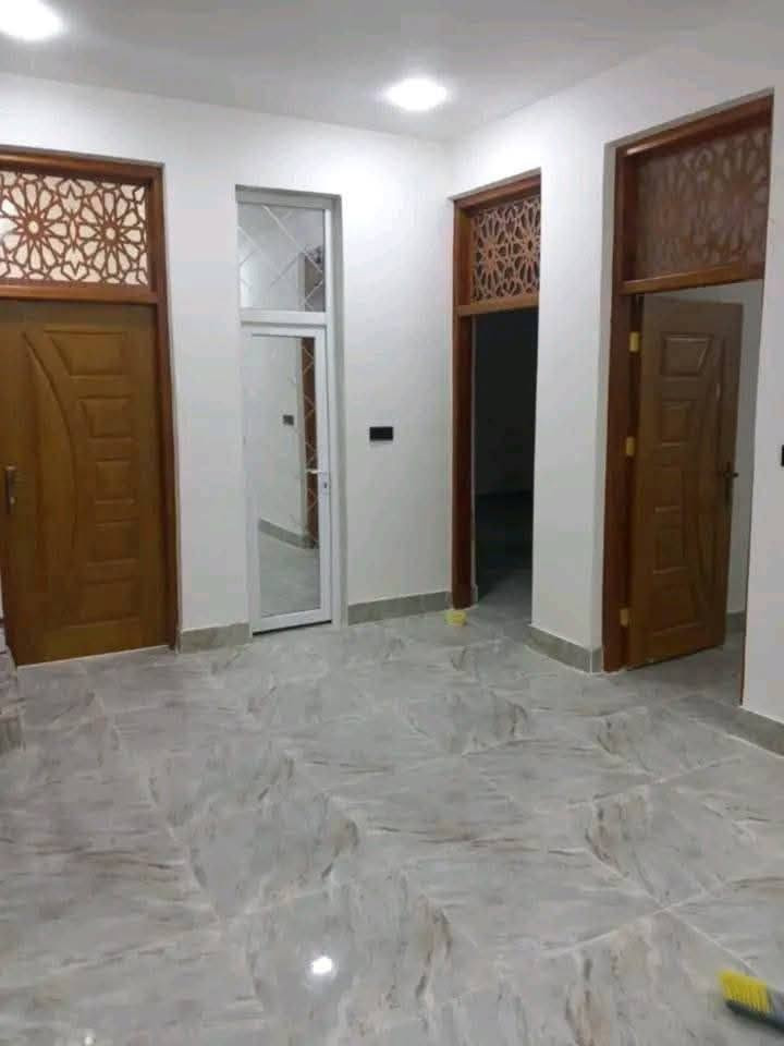 سلام عليكم.
موجود عقار في منطقه الزهراء.
الاستفسار الاتصال على الرقم.
***********
