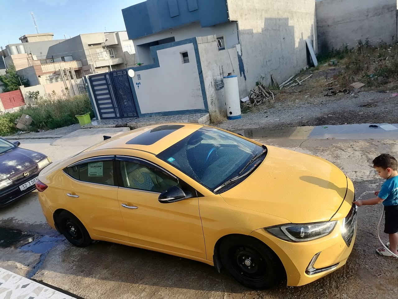 النترا موديل 17 فول متى بلس يدات كروم دخول ذكي بصمه مرايات كهرباء رادار رادار خلفي تشنج جلد تدفيه اربع مقاعد شاشه كبيره بصمه وبعد بيها مواصفات مثل الايكو والسبورت المواصفات فيها صندوق فقط تبديل *********** *********** عنوان حي الملايين وموصل جانب الايسر
