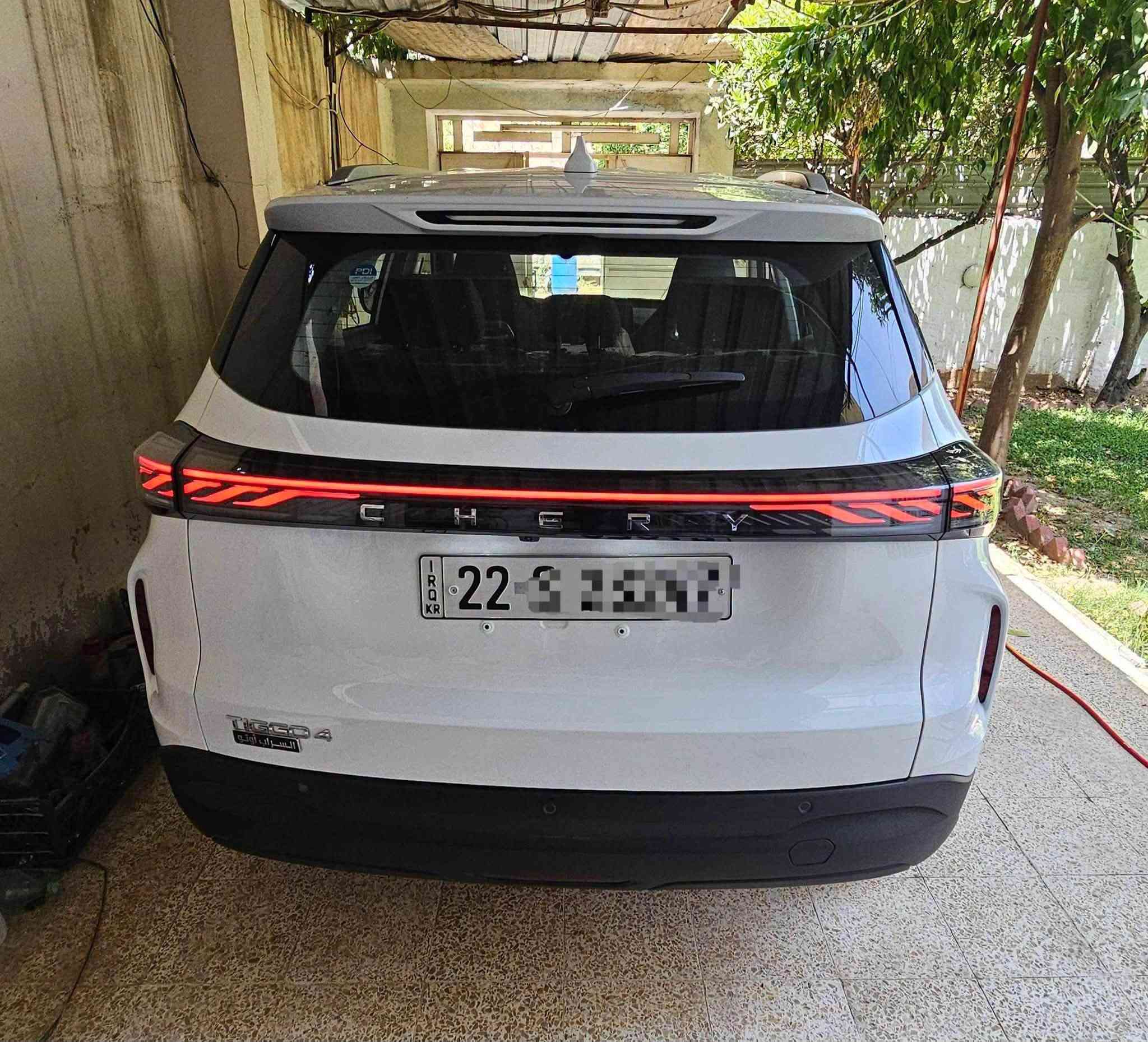 🔥 وصلت الفرصة اللي الكل ينتظرها! 🔥

🚘 تيكو 4 موديل 2025 | فئة Comfort | الشكل الجديد
🤍 اللون الأبيض الأنيق
📍 السيارة موجودة في الموصل
🚗 ماشية 6,000 كم فقط (قابل للزيادة).

💰 السعر مفاجأة ومناسب جداً!
📩 اكتب (تم) في التعليقات وسيصلك السعر مباشرة على الخاص.

✨ المواصفات:
✅ بصمة دخول وتشغيل
✅ تشغيل المحرك عن بُعد
✅ محرك 1.5 DOHC الاقتصادي والقوي
✅ ناقل حركة ZF ألماني
✅ شاشة لمس كبيرة تفاعلية
✅ كاميرا خلفية
✅ حساسات خلفية
✅ زجاج كهربائي
✅ مقاعد بطابع رياضي
✅ مصابيح LED مع LED نهاري
✅ نظام ABS
✅ نظام الثبات الإلكتروني (ESP)
✅ نظام مانع الانزلاق (Traction Control)
✅ تحكم كامل من المقود
✅ تحكم لمسي بالمكيف وبقية الدكم بيانو 
✅️مواصفات كثيرة . كار بلي .ناطق ذكي .صوت عربي 

🛡️ ضمان حقيقي لمدة 6 سنوات مع مراكز خدمة وفروع في جميع محافظات العراق.

⭐ سيارة حديثة، مواصفاتها كاملة، جاهزة للاستعمال ولا تحتاج أي مصروف.

السعر على الخاص. ه📩


**إذا كنت صاحب هذا الإعلان وتريد حذفه لأي سبب، رجاءا أرسل رسالة إلى الدعم الفني**