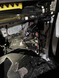 الحمدالله تم تشغيل سيارة جانت ساكته ماكله الجريذي مسويه تشريب هههه أخو...