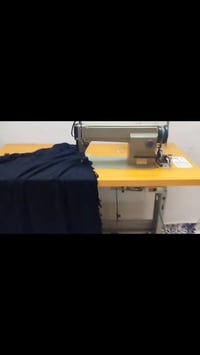 ✨ للبيع ✨ مكينة خياطة صناعية برذر Brother 🧵 شغلها ممتاز ونظيفة وما بيه...