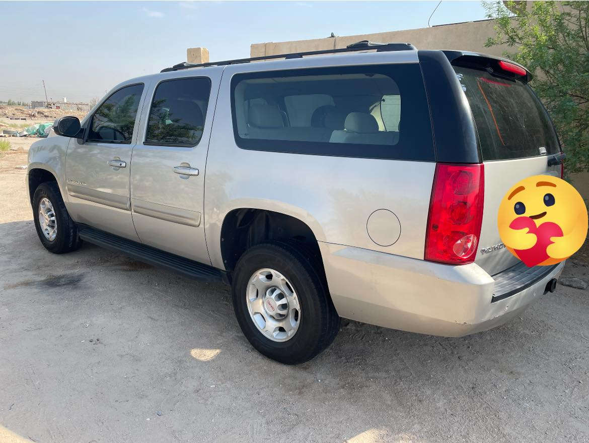 السلام عليكم البيع جمسي يوكن فحل طبله خليجي دخول جديد موديل 2009 محرك كير اكسن حداديه كارتون محرك 6100 كير 1000 سياره جديده توه داخله تخم تاير جديد انتاج 25 سعره 105 مكاني بصره رقمي ***********
