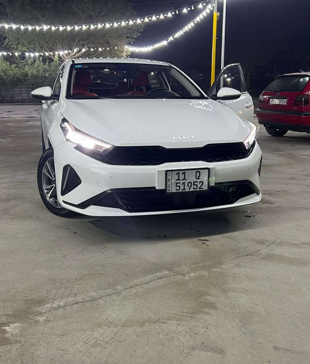 2024 KIA K3  

 رقم بغداد

عداد المسافه31الف KM 
تجميع صيني محرك 1500 دبل نوزل
مكفوله كفالة عامه من ااضربه او صبغ او التبديل
 

بصمه تشغيل 

حساسات اماميه خلفيه 

كشنات جلد 

تبريد بيانو

وضعيات قياده 

مرايه تعتيم

ويل كب 

لايت زينون

اشاير بالمري 

سلايت 

بكلايت ليد 

باقي مواصفات الفول معروفه 
 

السعر145بيها مجال بسيط

مكان السياره بغداد الغزاليه***********
