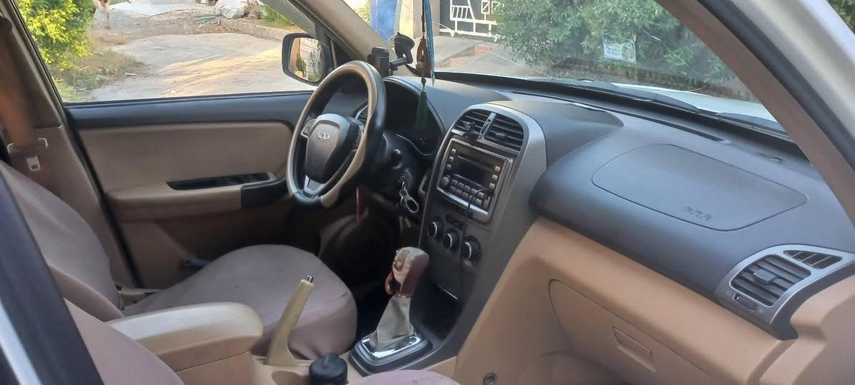 السلام عليكم
تيكو موديل 14

كير ميكانيك 

محرك 2000

ماشيه سياره 108

السياره بلادي على وضع الشركة بل عافيه على ياخذها سياره كير محرك كفاله عامه بلادي تخم تاير شواصي مكفولات 

تبريد ثلج خير من الله

السعر  77 بيه مجال قليل 

مكان السيارة ديالى   

***********
