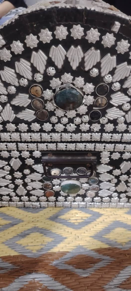 صندوك انتيك لل بيع السعر ٢٢٥ وبي مجال بسيط


**إذا كنت صاحب هذا الإعلان وتريد حذفه لأي سبب، رجاءا أرسل رسالة إلى الدعم الفني**